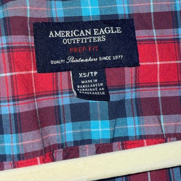 American Eagle Outfitters Prep Fit Red and Blue Casual Button Down Shirt -XS- - Picture 4 of 5